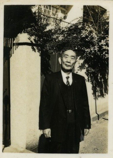 周定山 (1898 - 1975)